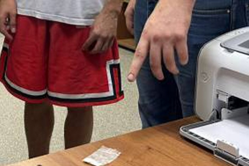 Задержан 25-летний мужчина с наркотическим средством в Шахтах