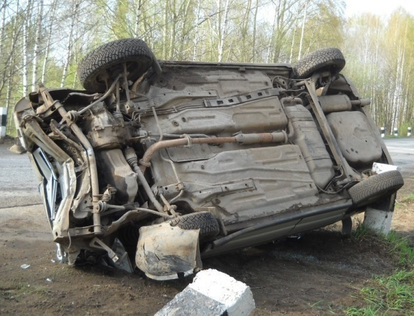 Под Шахтами перевернулась «десятка»