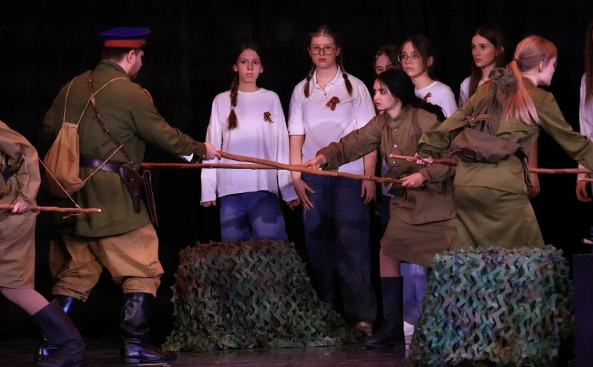 Шахтинские юные артисты завоевали первое место на международной театральной премии