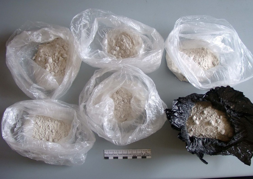 Под Шахтами поймали наркоманов, торговавших героином