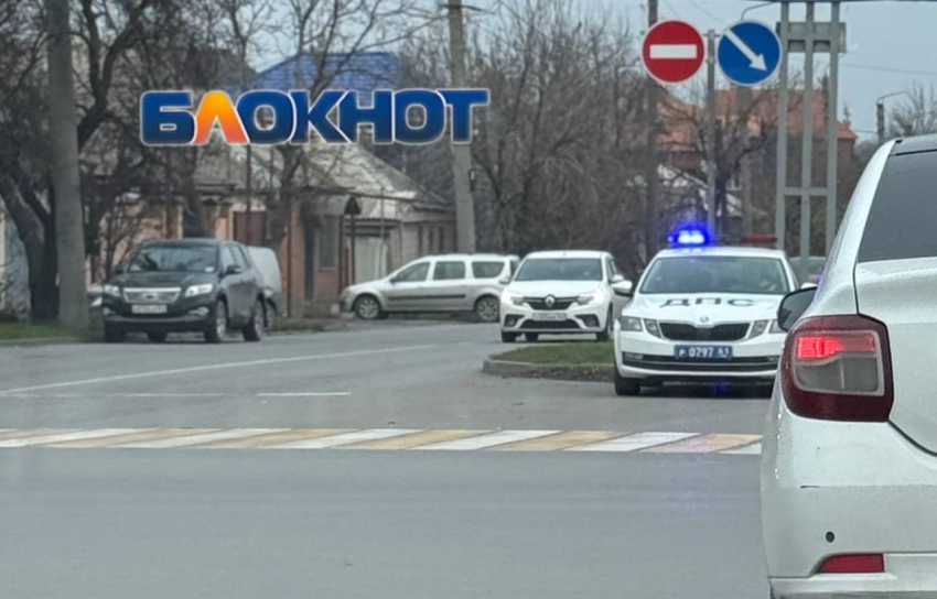 Пожилую женщину сбили на перекрестке в центре Шахт