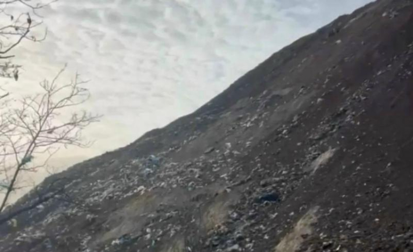 Мусор, который горел на полигоне в Шахтах, оказался экологически чистым