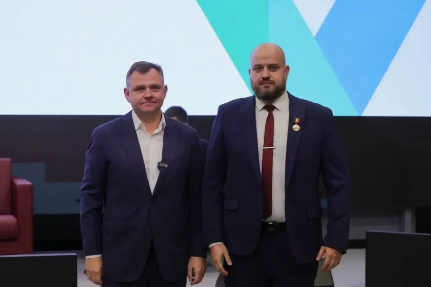 Врач из Шахт получил награду за помощь людям, пострадавшим при атаке БПЛА в Архипо-Осиповке
