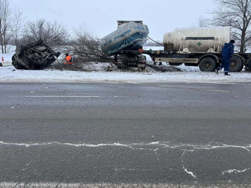 60-летний мужчина погиб в ДТП на автодороге Новочеркасск-Каменоломни 