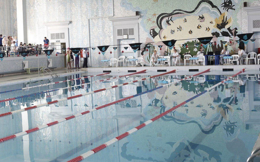 Бассейн во Дворце спорта в Шахтах открылся после ремонта 