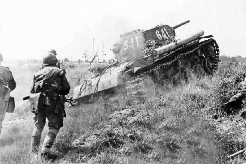 12 июля 1943 года состоялось крупнейшее танковое сражение Второй мировой войны 