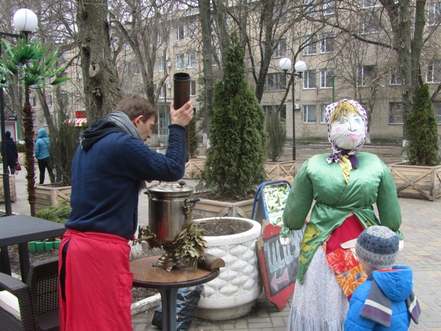 p1003-08.JPG